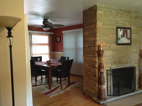 Living Room/Dinning Room