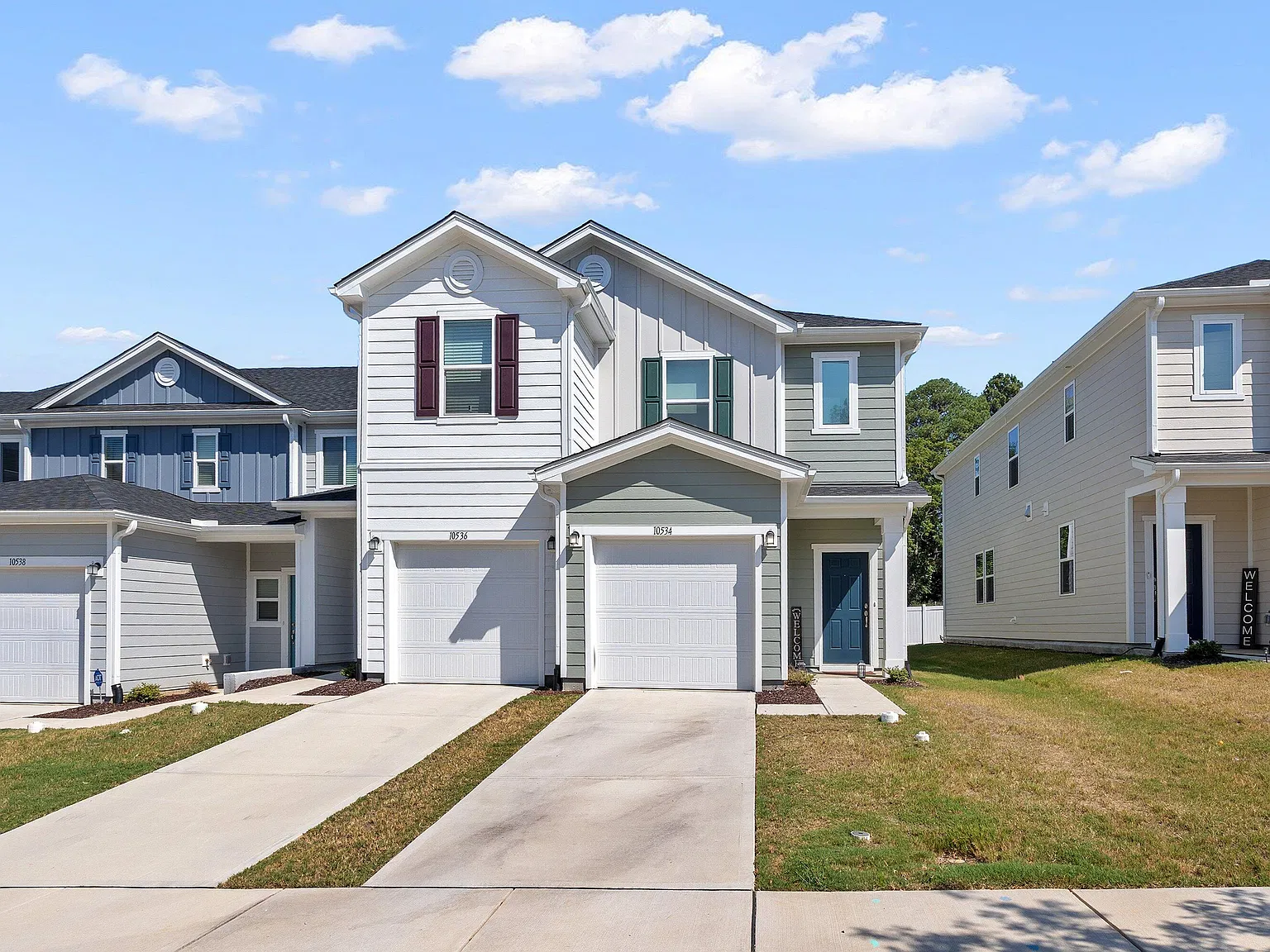3 bed, 2.5 bath, 1680 sqft, $1,995 — Photo 2