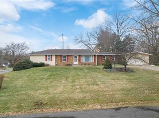 5040 2nd St NW, Canton, OH 44708