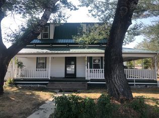 417 W Birch St, Glenrock, WY 82637