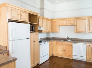 420 Hopkins St, Cincinnati, OH 45203