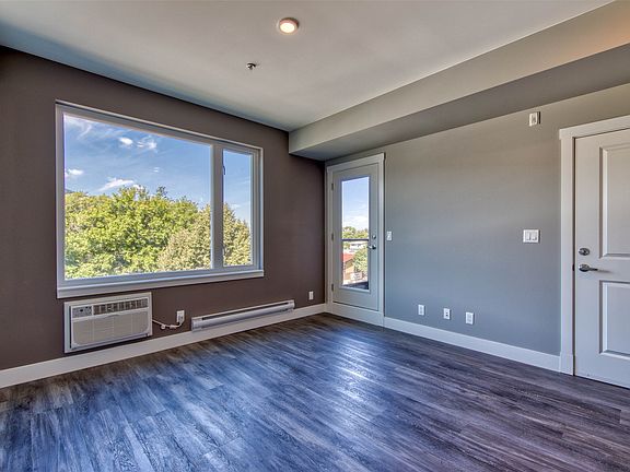 3rd image of 280 Tranquille Rd #312
