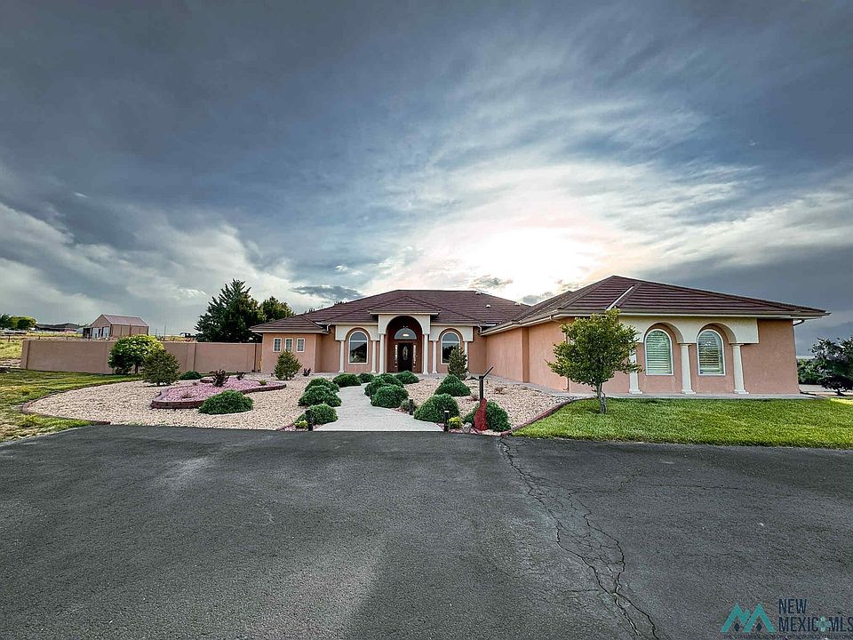 1st image of 8 Haley Cir