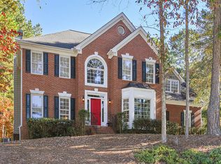 5381 Glencastle Way, Suwanee, GA