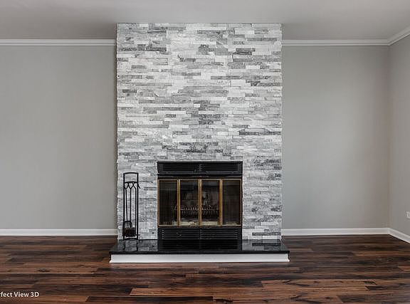 5th image of 8129 N Applewood Ct