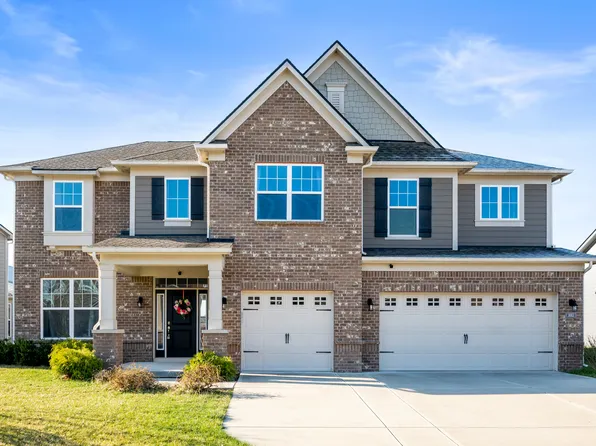 16163 Sedalia Dr, Fishers, IN 46040