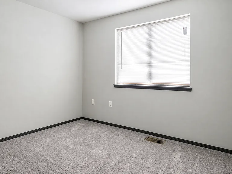 Garden Villas Apartments — Photo 3