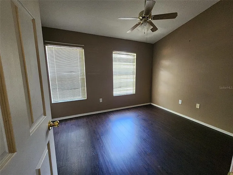 1317 Throckmorton Dr — Photo 11