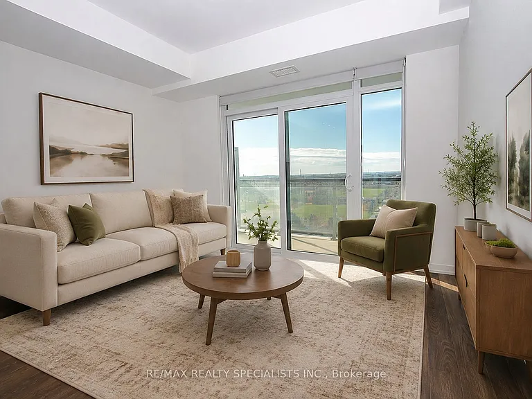 2560 Eglinton Ave W #1509 — Photo 2