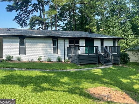 2nd image of 2179 Carey Cir