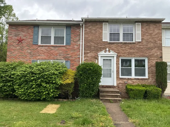 5324 King Arthur Cir, Rosedale, MD 21237