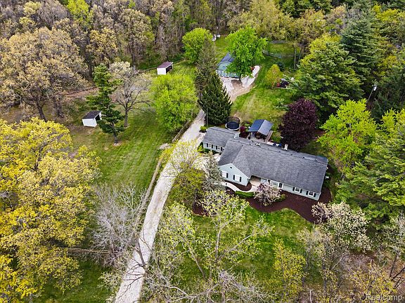 2nd image of 2601 Old Plank Rd