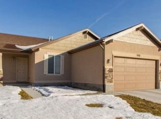 998 N Cambria Dr, North Salt Lake, UT 84054