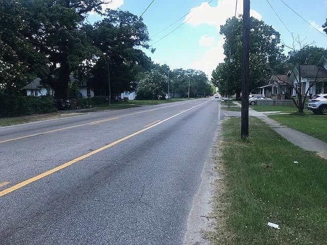2nd image of 667 Dauphin Island Pkwy