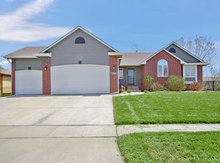 3510 N Lakeway St, Wichita, KS 67205