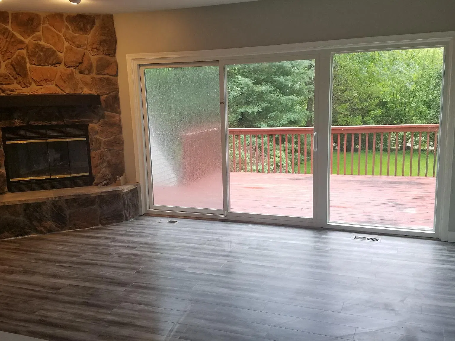 2 bed, 2.5 bath, 1530 sqft, $2,400 — Photo 2