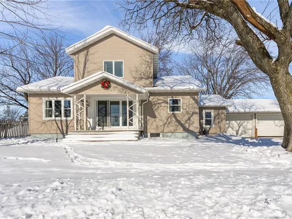 406 Maple Street, Abbotsford, WI 54405