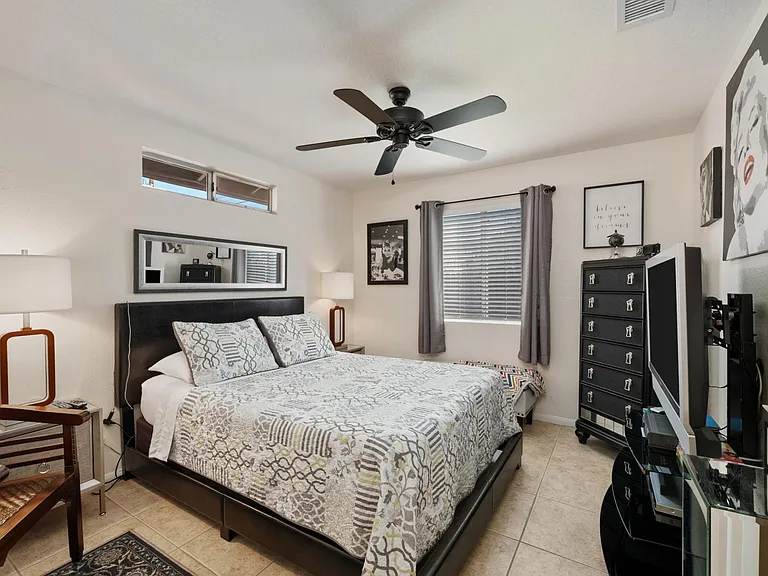 53390 Avenida Navarro — Photo 12