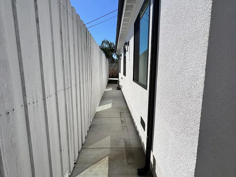 15531 Superior St — Photo 63