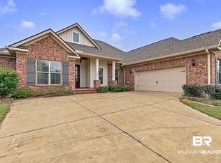 264 Garrison Blvd, Fairhope, AL 36532