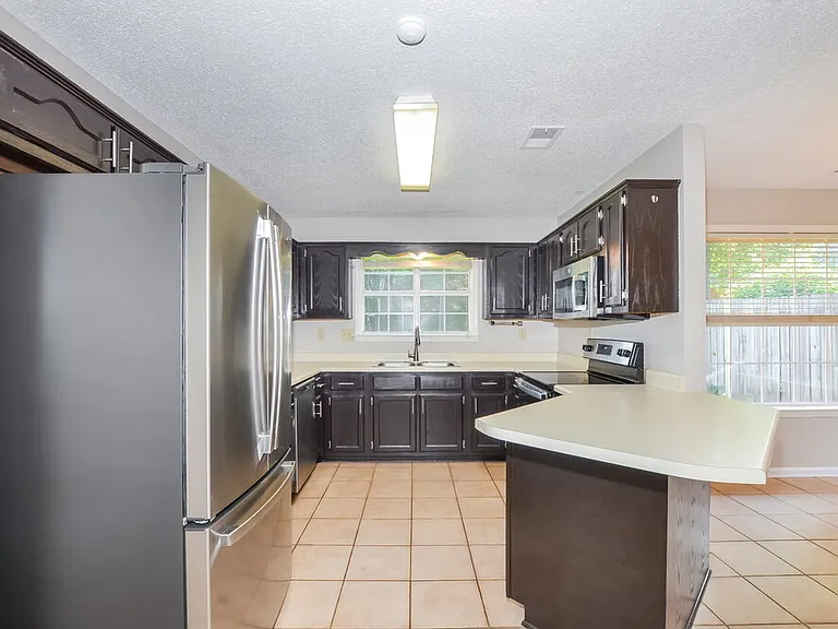 6641 Bright Star Ln — Photo 10
