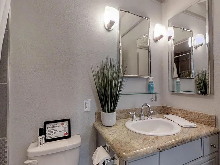 4750 N Central Ave #16J — Photo 11