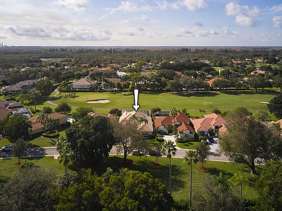 2nd image of 109 Golfview Court