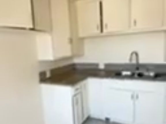 2nd image of 14845 Blythe St APT 3