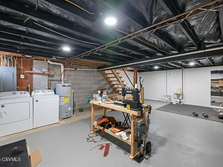 606 Nicholas Ave — Photo 16