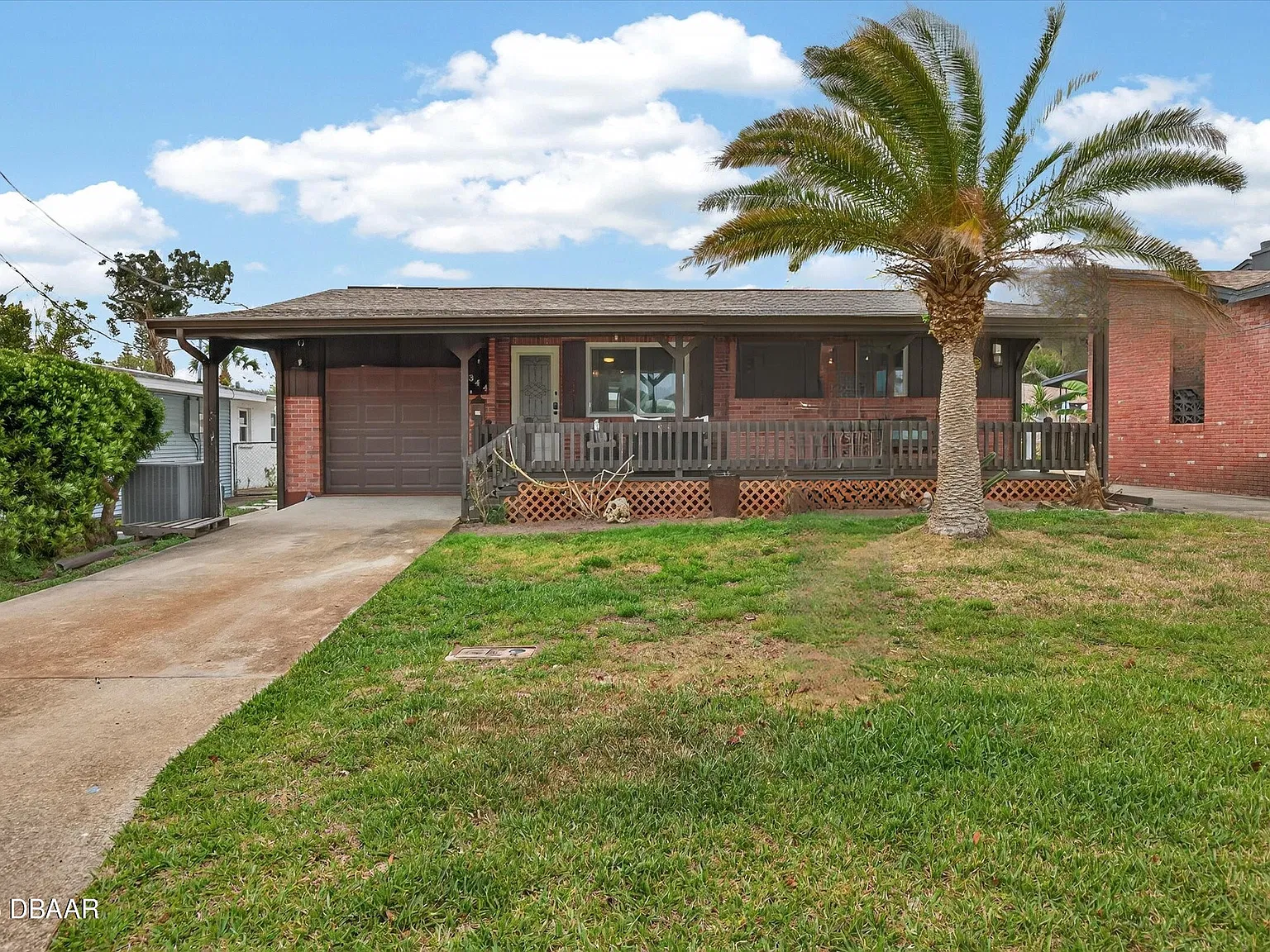 3 bed, 1.0 bath, 1176 sqft, $2,600 — Photo 1