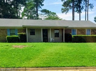 6173 Clarence Dr, Jackson, MS