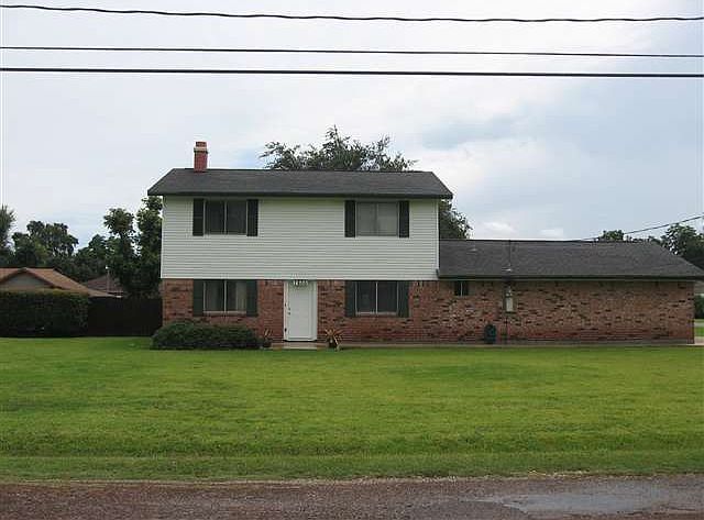 1st image of 7800 Brazos Ave