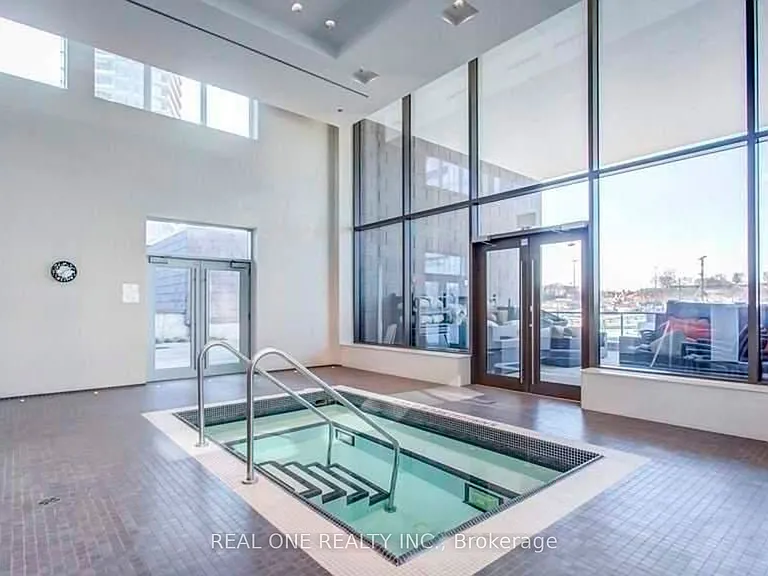 121 McMahon Dr #2802 — Photo 12