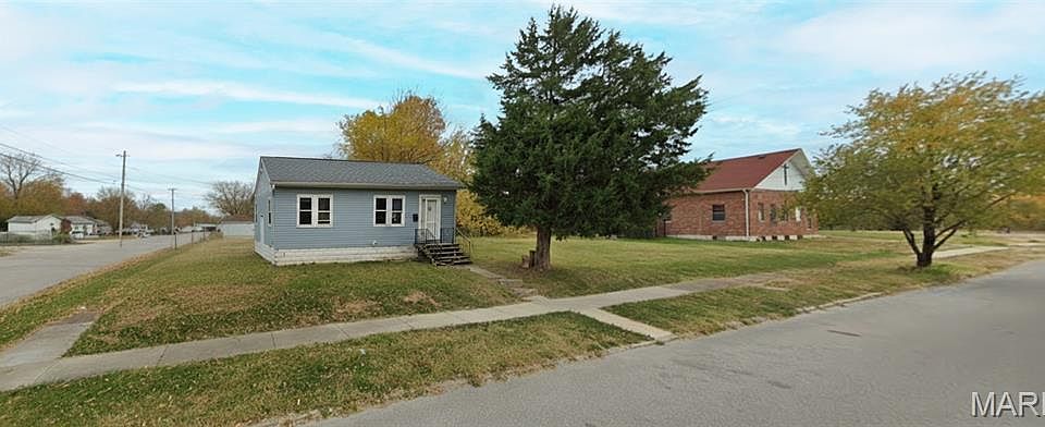 2nd image of 616 N 53rd St