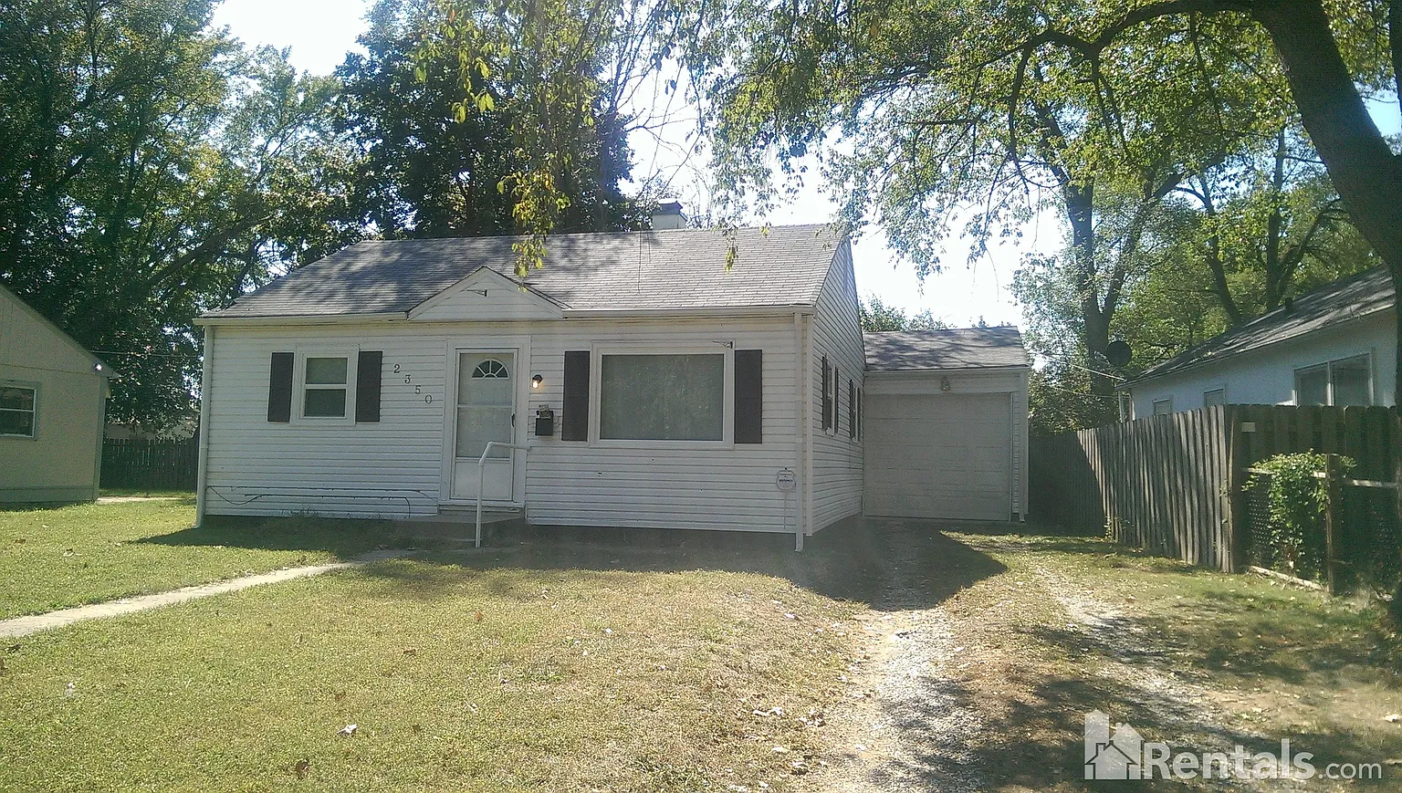 2350 N Goodlet Ave photo 1