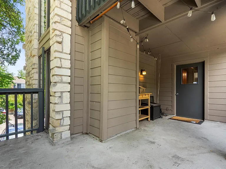 3627 Menchaca Rd #204 — Photo 12