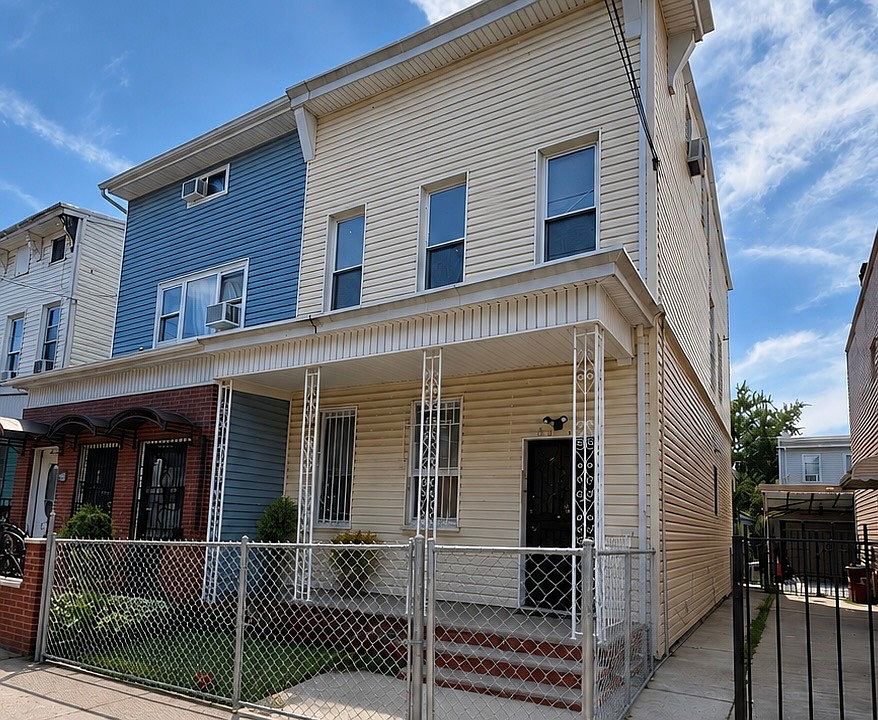 1st image of 8832 75th St