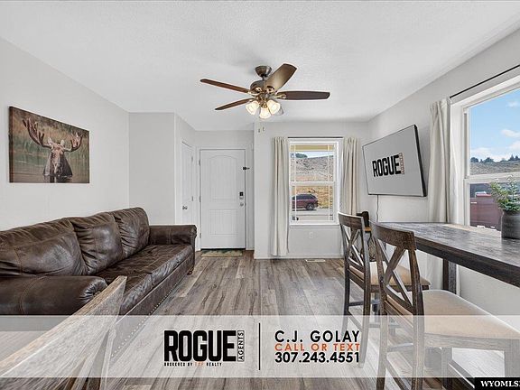 3rd image of 2976 Central Drive