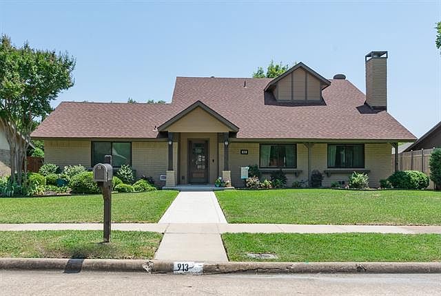 1st image of 913 Firestone Ln