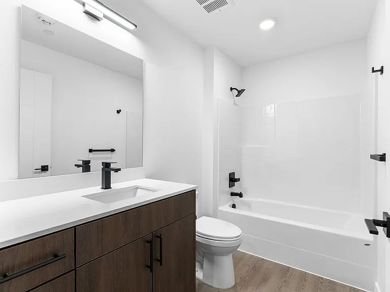 Modern New Construction - Minutes From Downtown Pdx & Ohsu — Photo 29