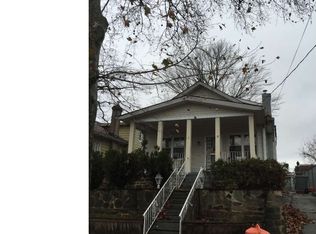 1215 Friendship St, Philadelphia, PA 19111