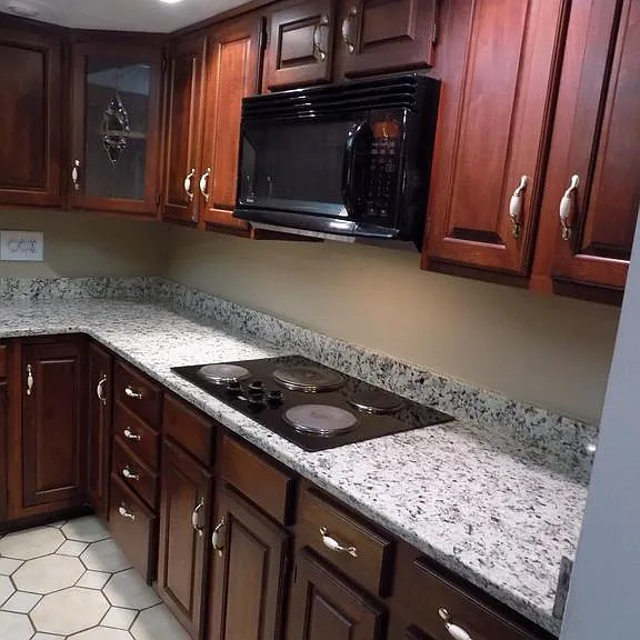 702 Towne Center Dr — Photo 13