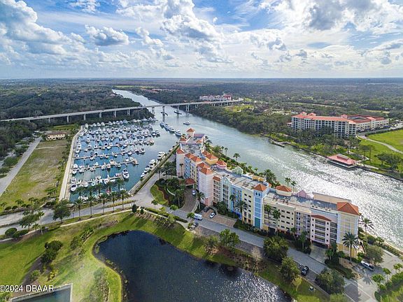 2nd image of 102 Yacht Harbor Dr Unit 267