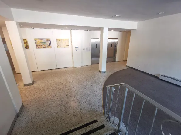 152-72 Melbourne Avenue image 2 of 9