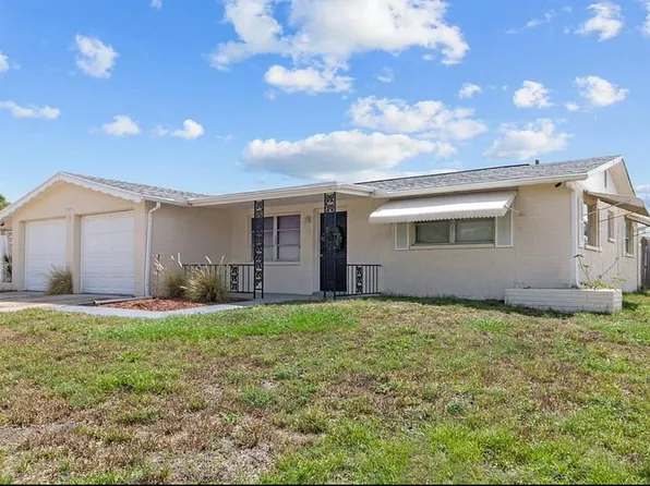 1740 Dartmouth Dr, Holiday, FL 34691