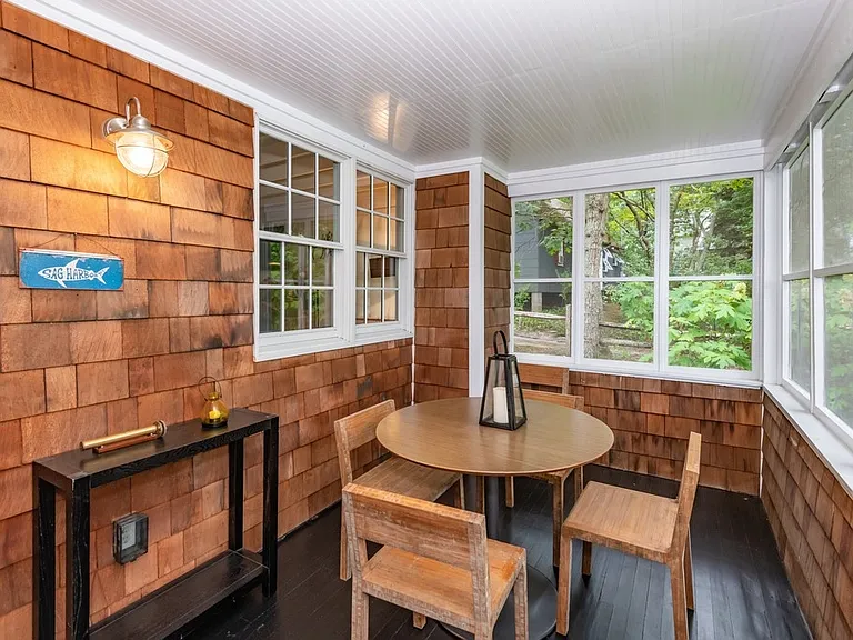Wickatuck Dr — Photo 16