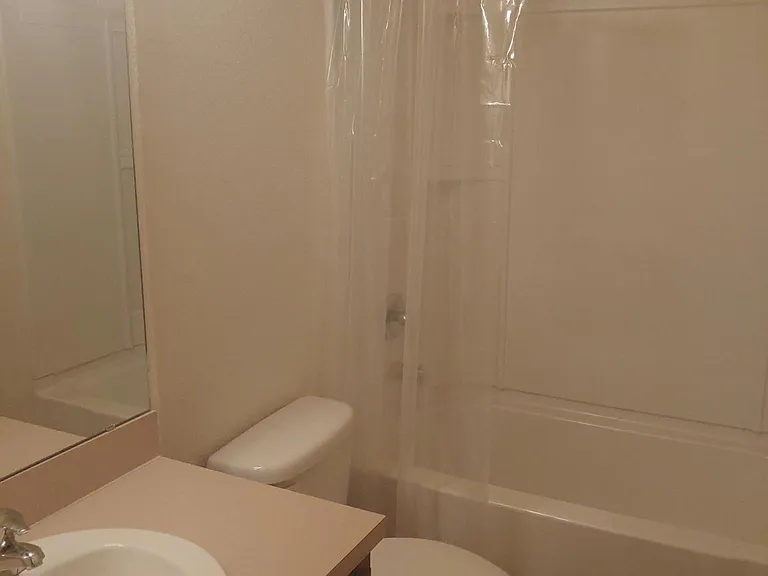 340 Servia Dr — Photo 15