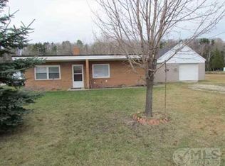316 N 17th St, Gladstone, MI 49837