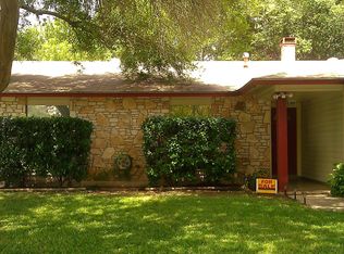 5911 Hidden Dale St, San Antonio, TX 78250