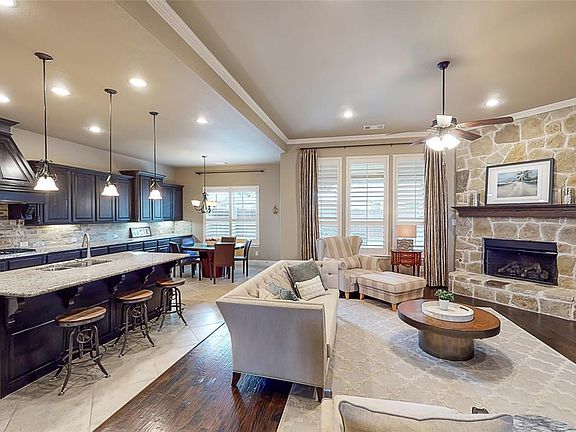 5th image of 1806 Bridle Blvd